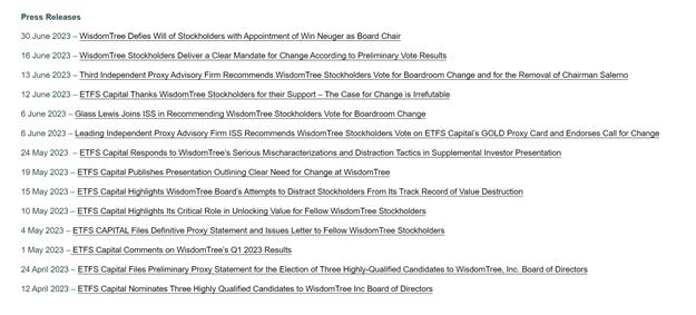 A text on a white background
Description automatically generated